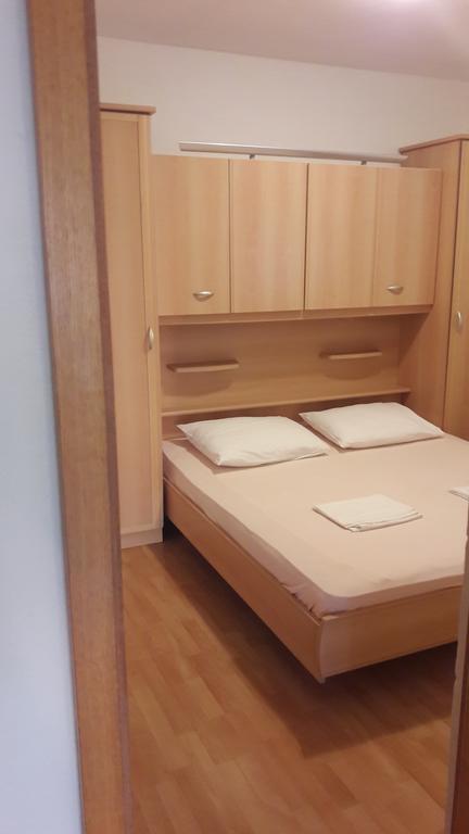 Apartments Kalajzic Omis Ngoại thất bức ảnh